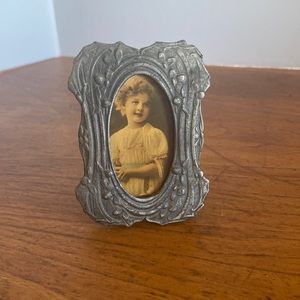 1987 Plymouth Pewter by Mann Art Deco look miniature picture frame